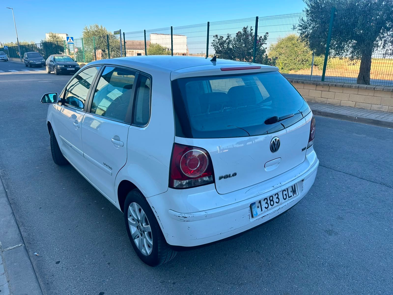 
								Volkswagen Polo 2009 full									