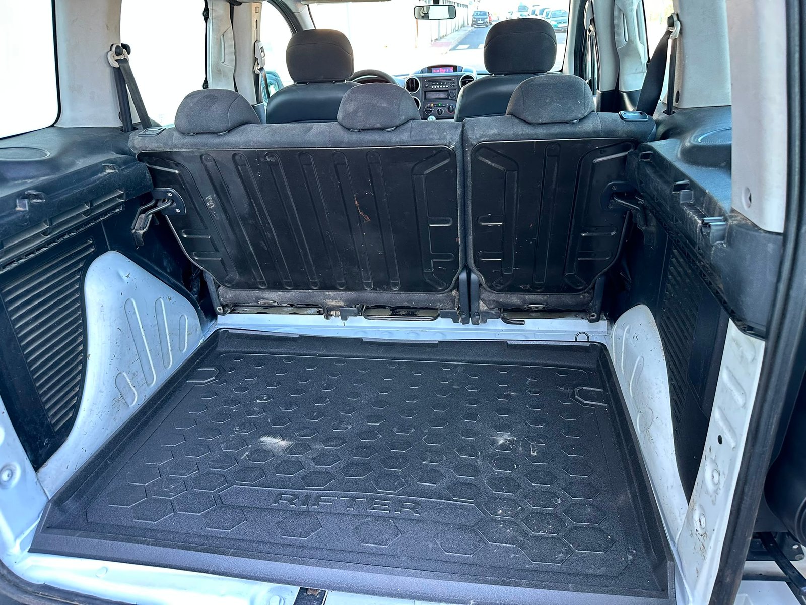 
								Citroën berlingo 2015 full									