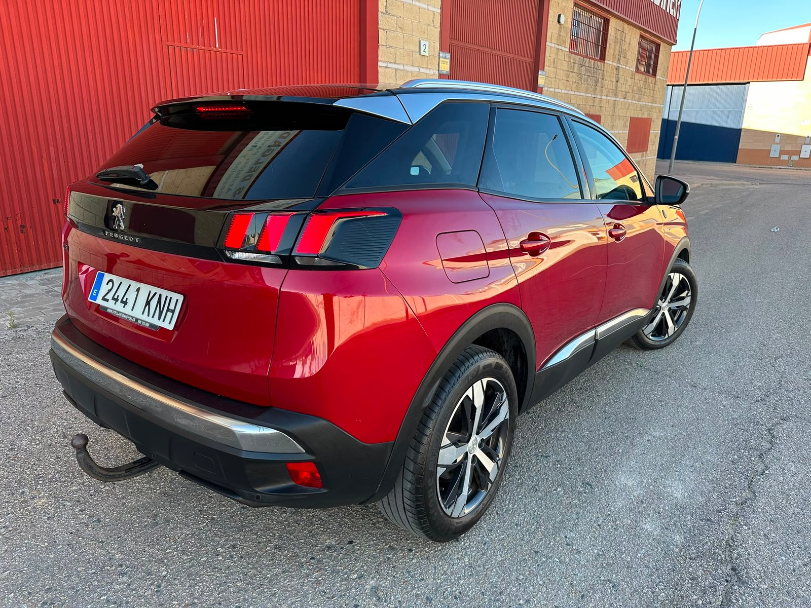 
								Peugeot 3008 2018 full									