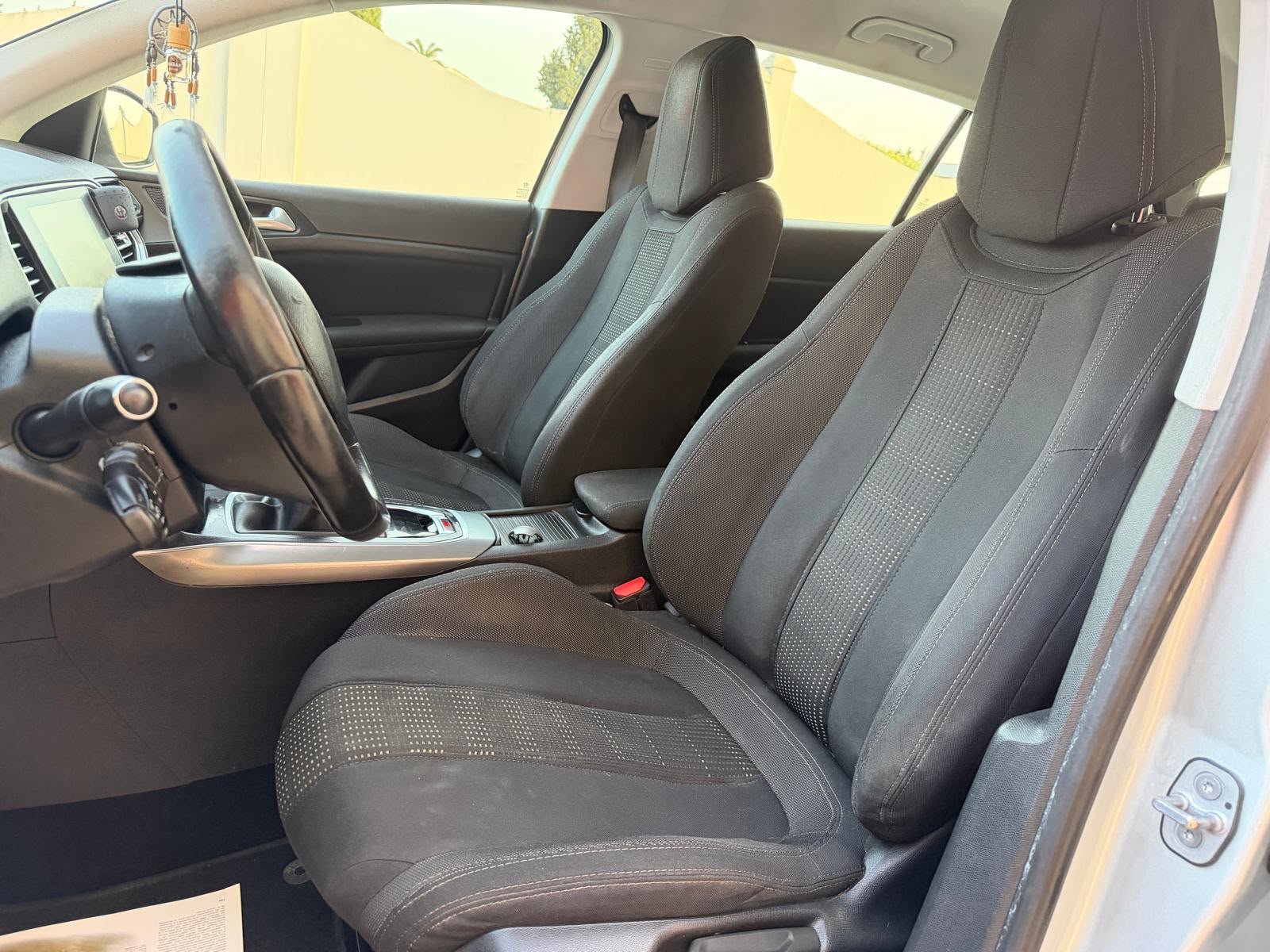 
								Peugeot 308 2015 full									