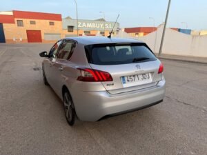 Peugeot 308 2015
