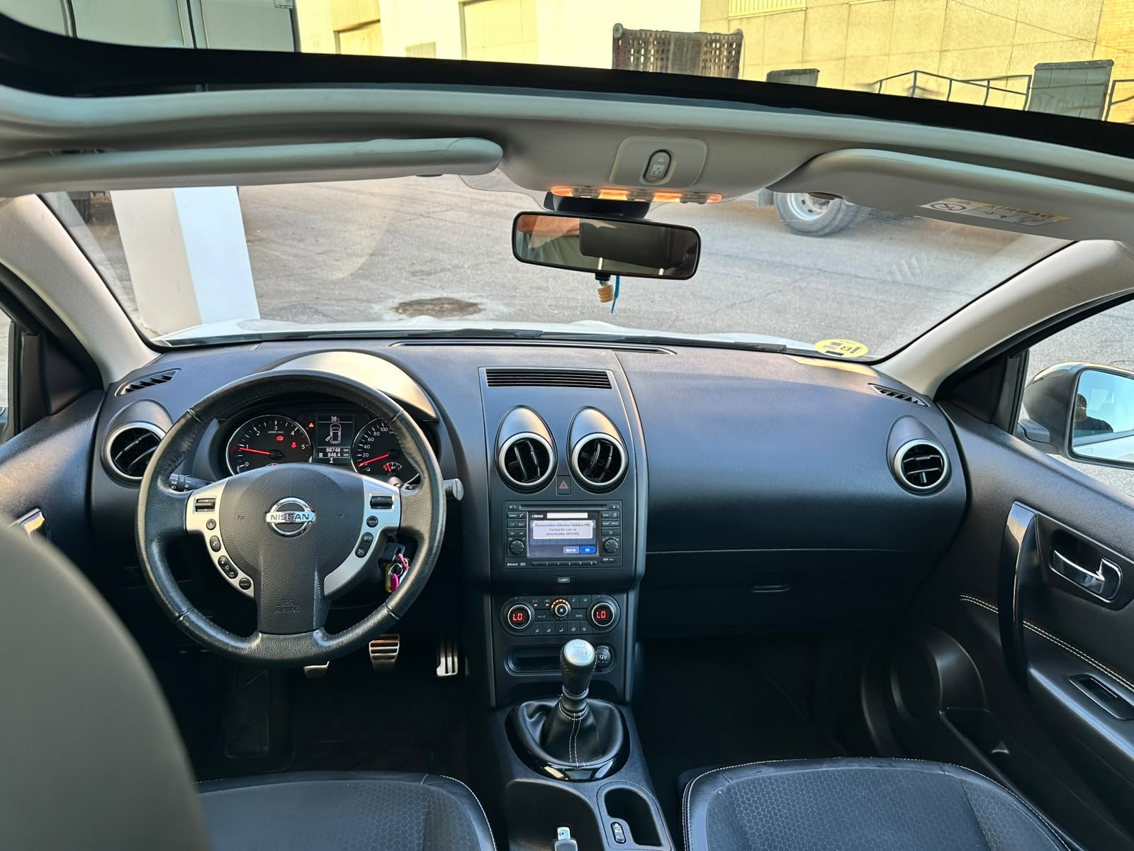 
								Nissan Qashqai 2014 full									