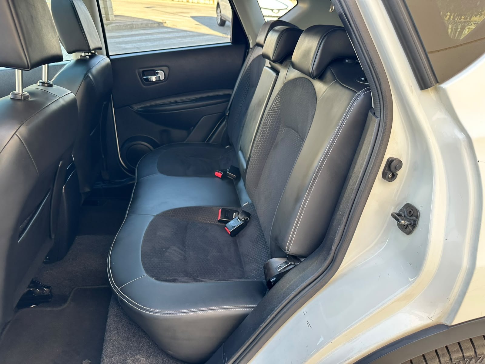 
								Nissan Qashqai 2014 full									