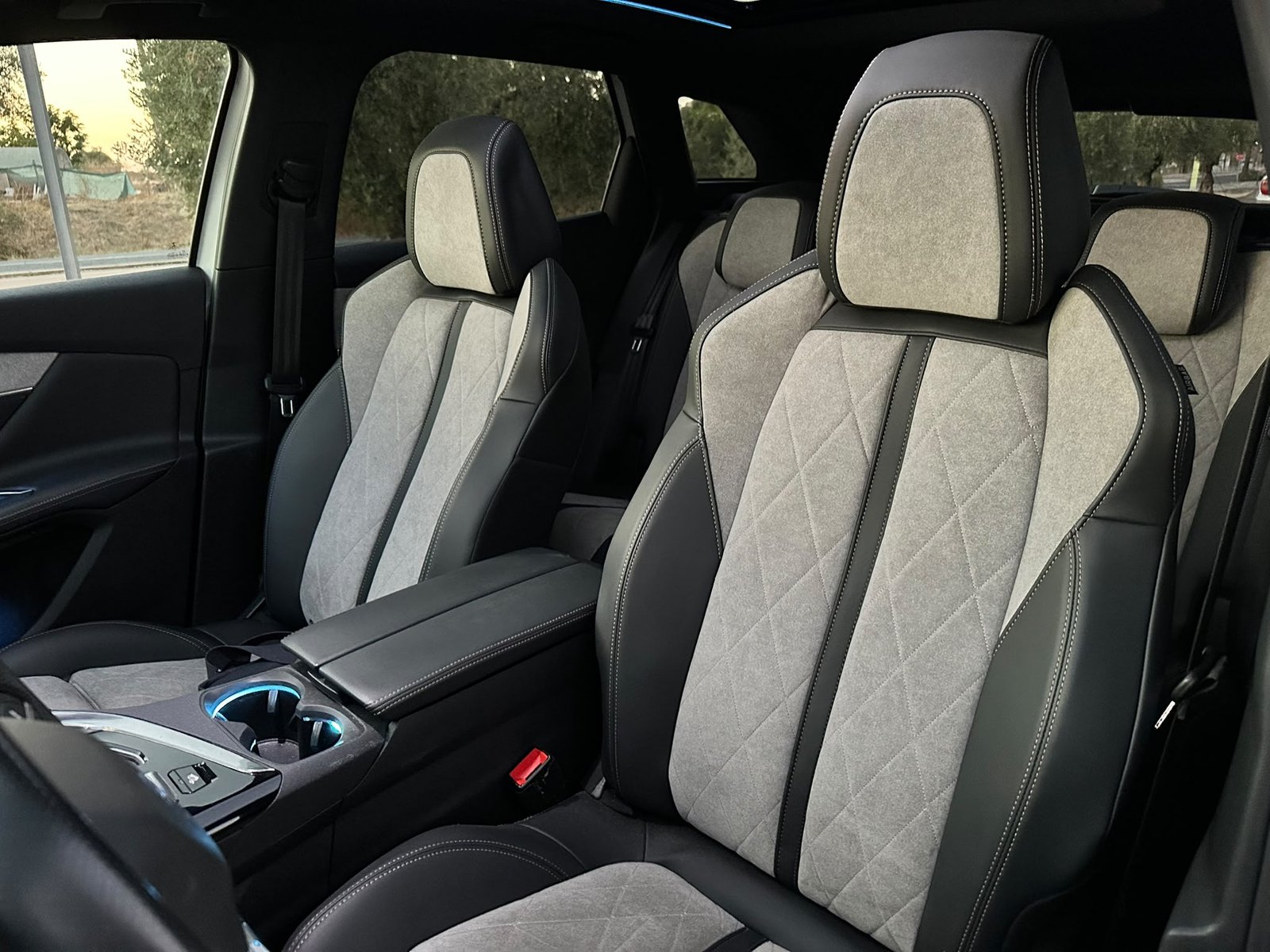 
								Peugeot 3008 Gt Hybrid 2020 full									
