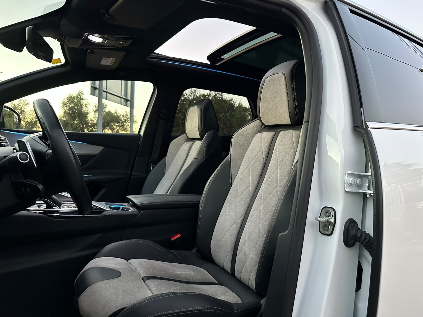 
								Peugeot 3008 Gt Hybrid 2020 full									
